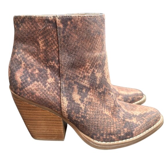 Madden Girl Brown Snake Print‎ Ankle Boots Block Heels Side Zip Country Size 6 - Picture 7 of 10